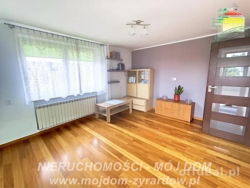 Nieruchomość dla dwóch rodzin lub inwestycja na wynajem.