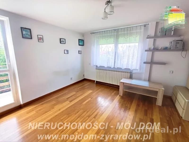 Nieruchomość dla dwóch rodzin lub inwestycja na wynajem.
