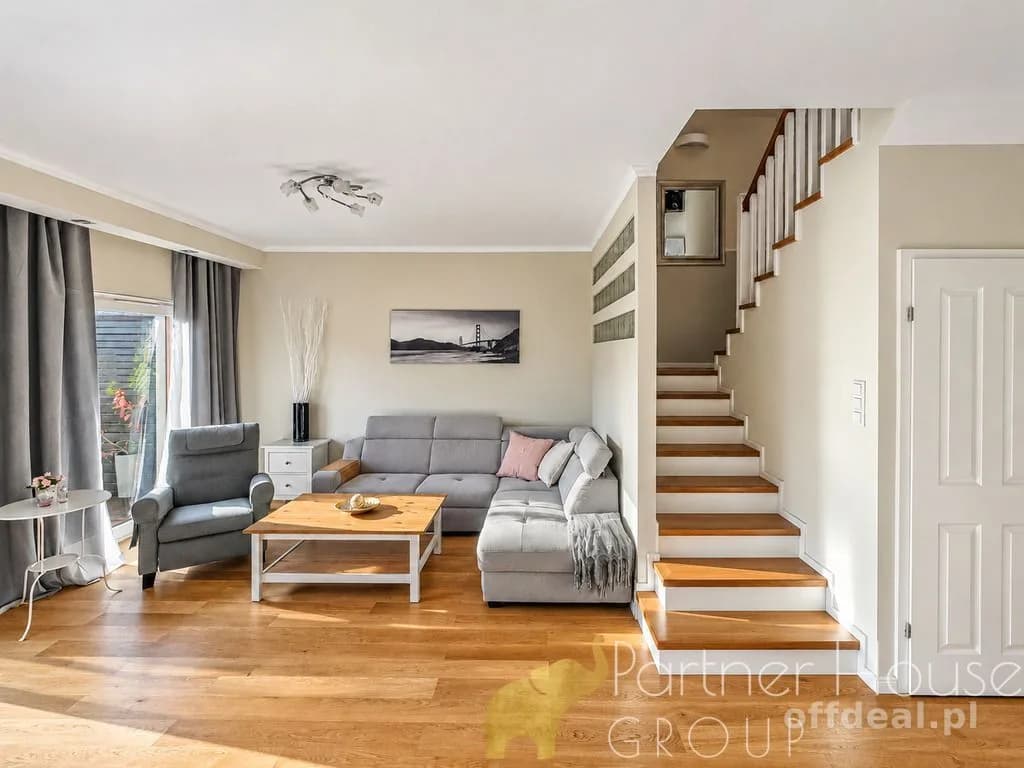 Przestronny dom szeregowy 150 m² | Blisko stacji PKP | Nowa Iwiczna