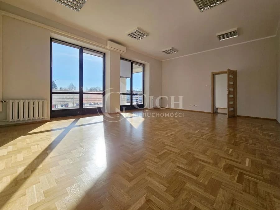 bien commercial à louer à Tarnów | 55,3 m²