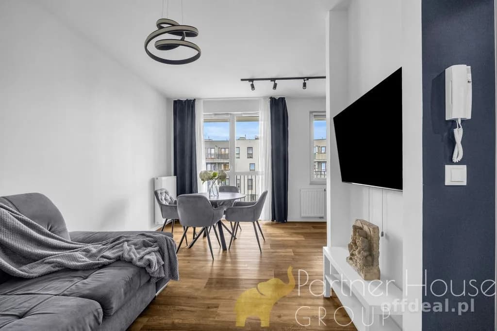 Blisko uczelni i lotniska | Balkon | Garaż