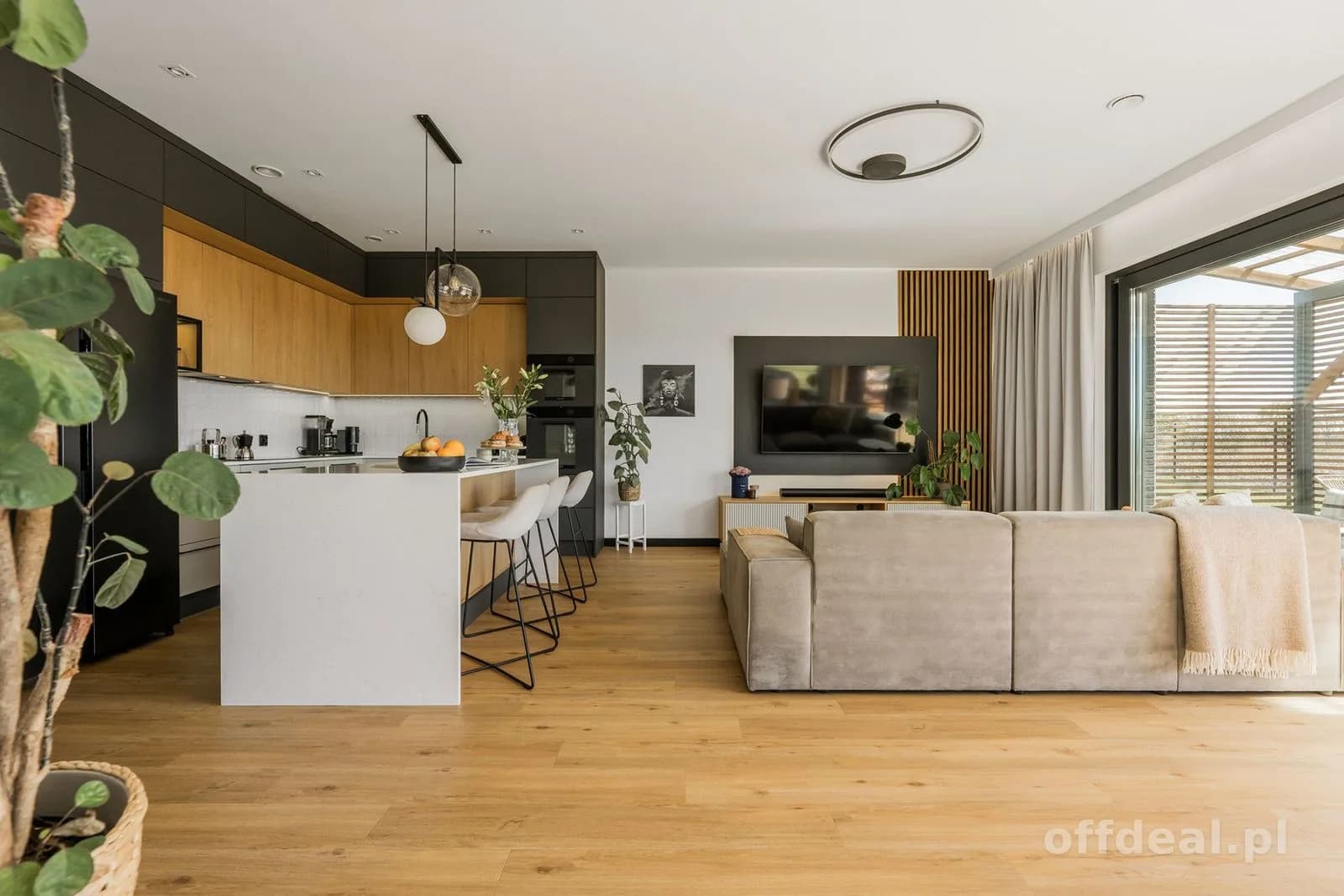 Nowoczesny dom wolnostojący | Villa Hampton