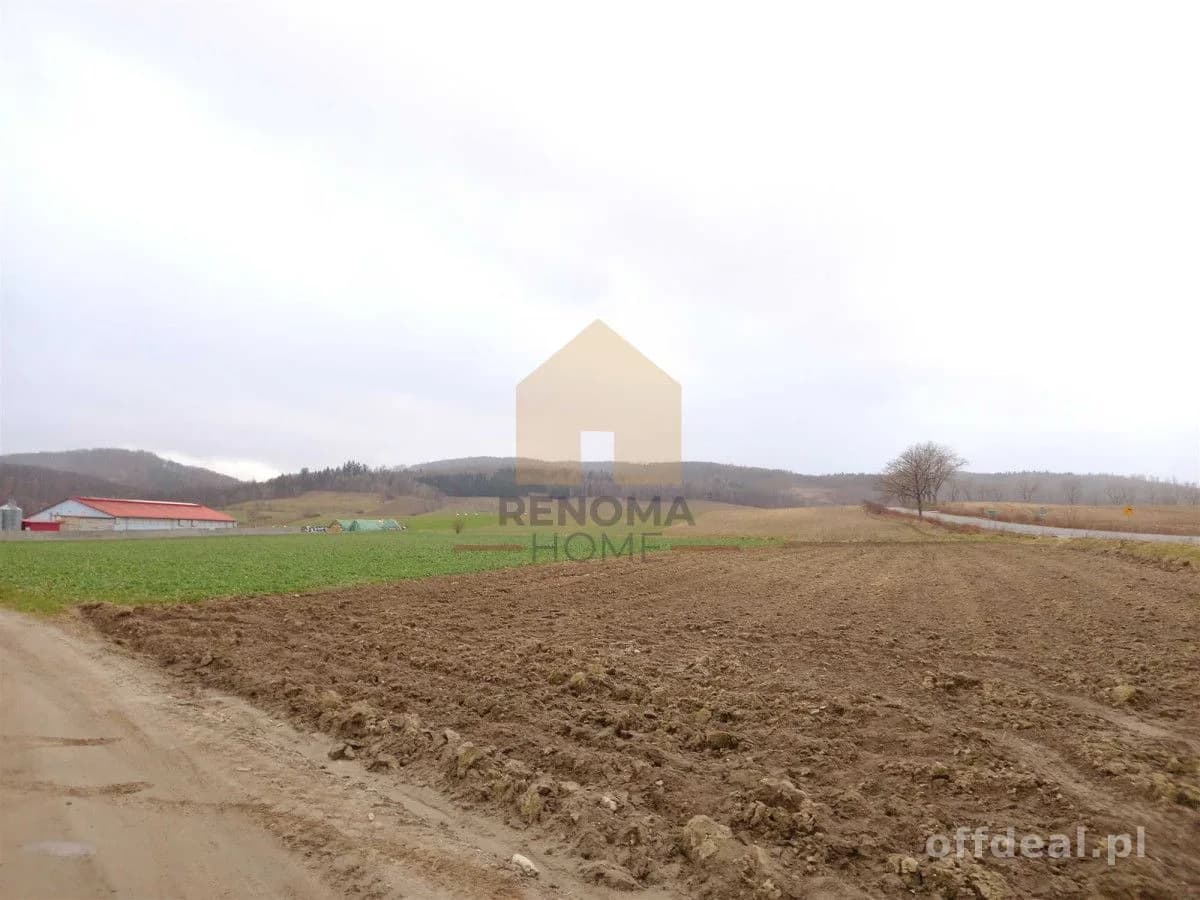 Uzbrojona działka budowlana w Bojanicach 33,4 ar