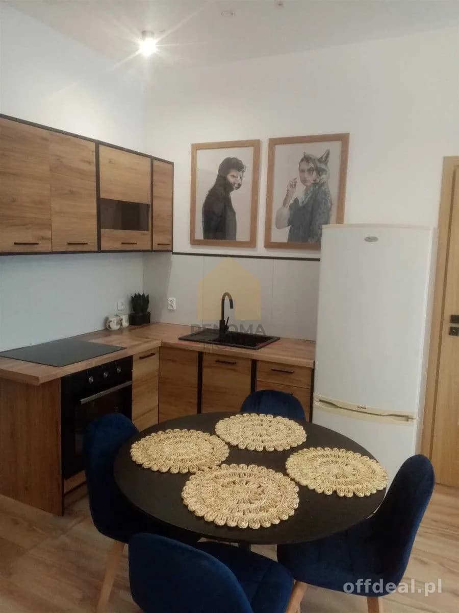 appartement à vendre à Wałbrzych, Śródmieście | 3 pièces | 45,01 m²