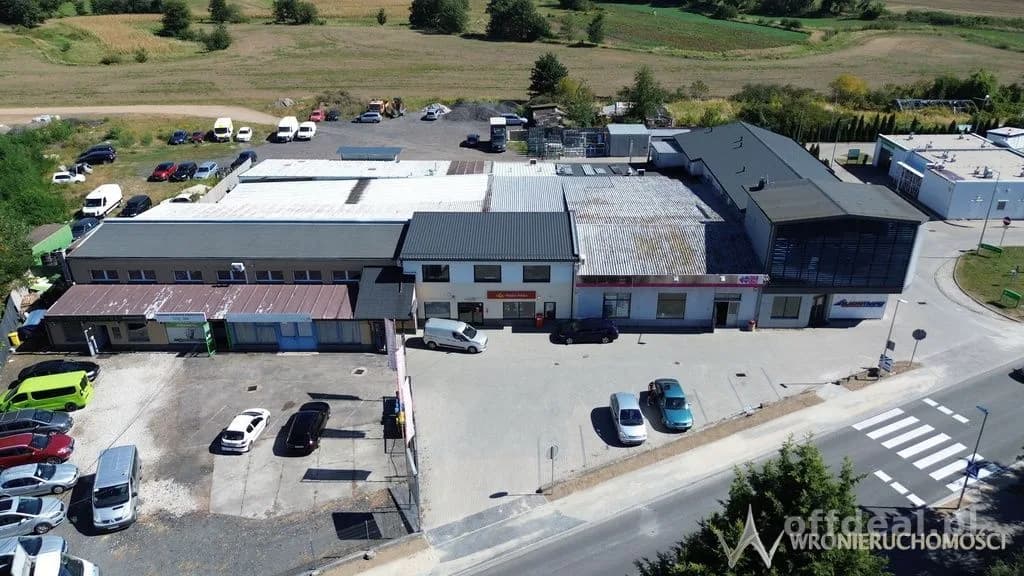 commercial property for sale in Kędzierzyn-Koźle | 1,200 m²