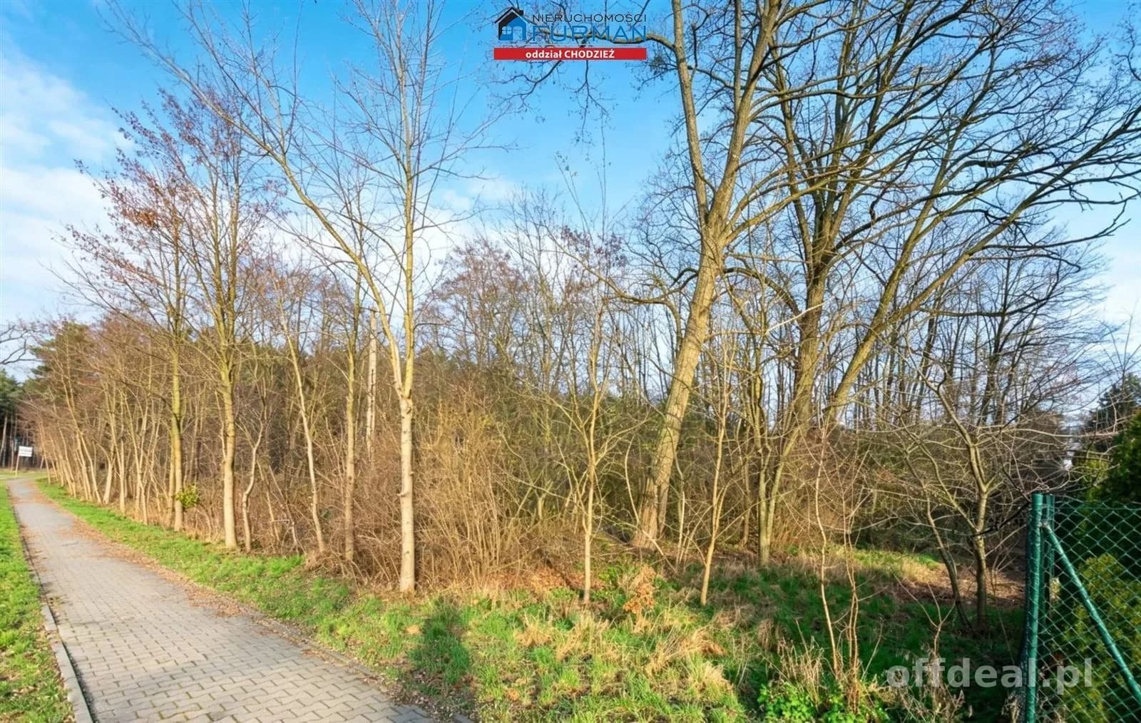 terrain à vendre à Klotyldzin | 879 m²