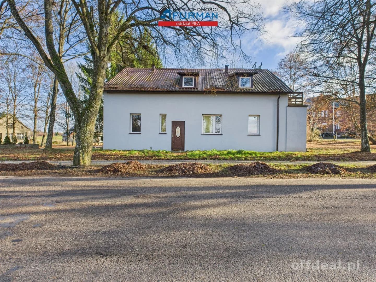 Dom mieszkalno usługowy na Pojezierzu Drawskim