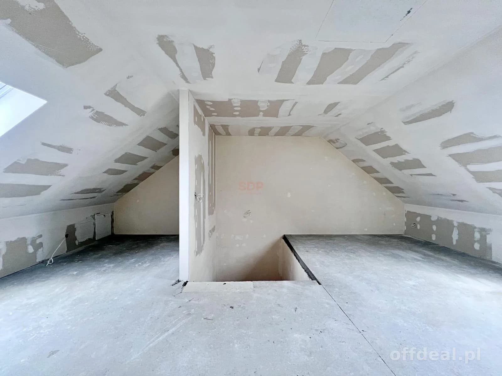 будинок на продаж у Rogów Sobócki | 5-кімн. | 123 m²