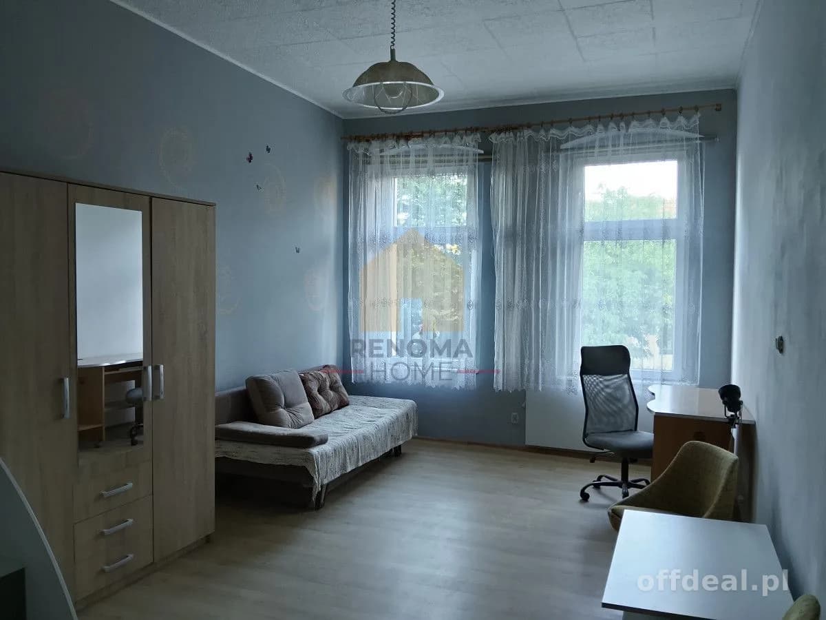 Mieszkanie/1 piętro/balkon
