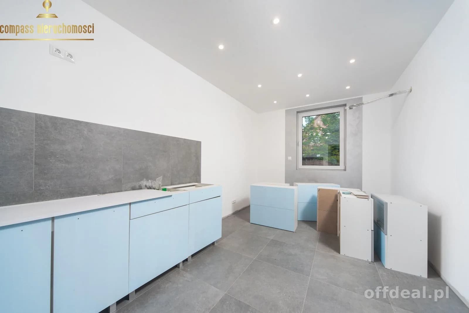 10-Zimmer Haus zum Verkauf in Wrocław, Fabryczna, Leśnica | 385,95 m²