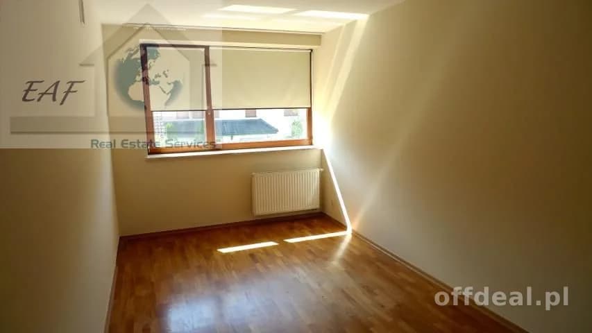 Gewerbeimmobilie zur Miete in Warszawa, Tomaszów Mazowiecki, Wilanów | 360 m²
