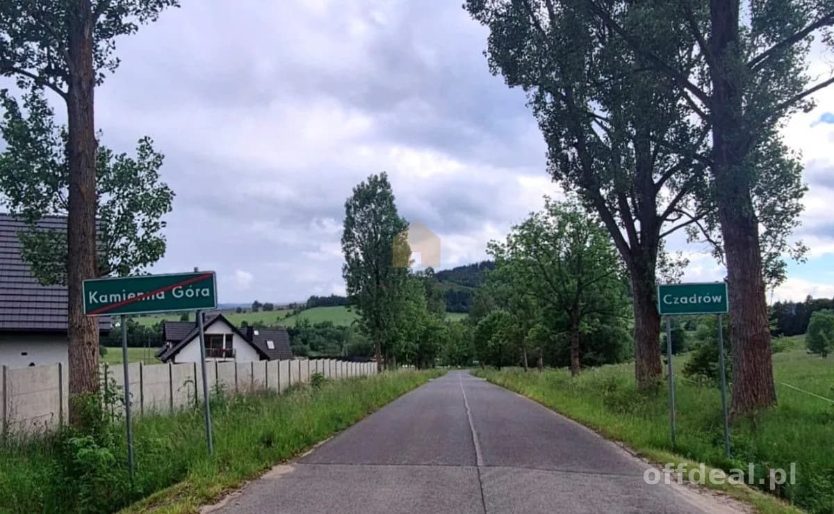 Czadrów | Działka 26 arów | Pełne media/ Las