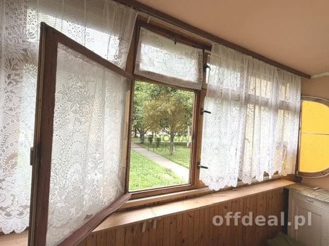 Podzamcze/2pokoje/parter/do remontu
