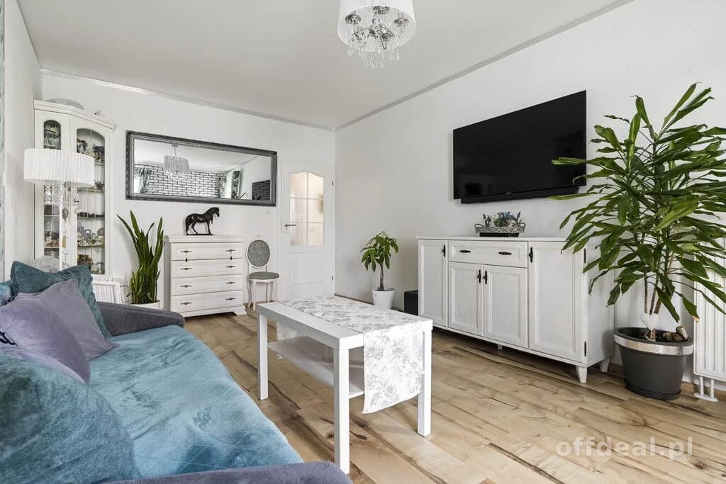 2 pokoje | balkon | Zatorska