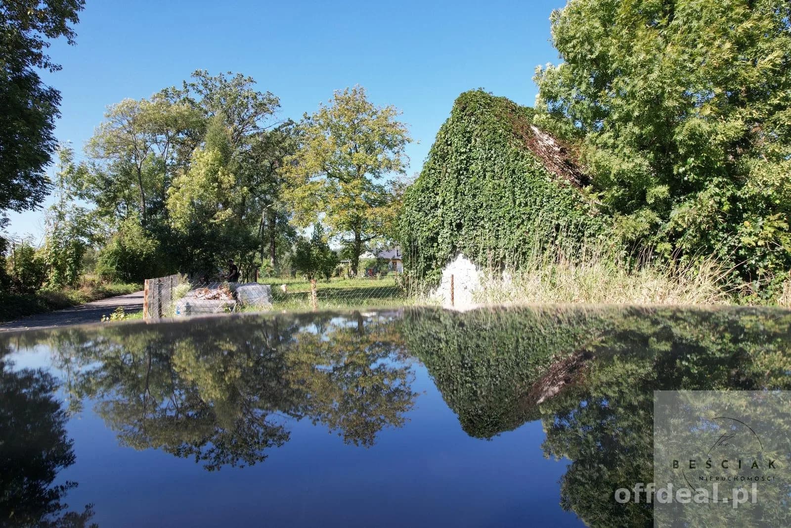 terrain à vendre à Tarnów | 1 000 m²