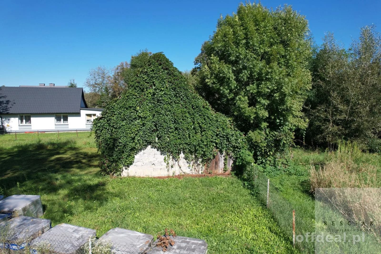 terrain à vendre à Tarnów | 1 000 m²