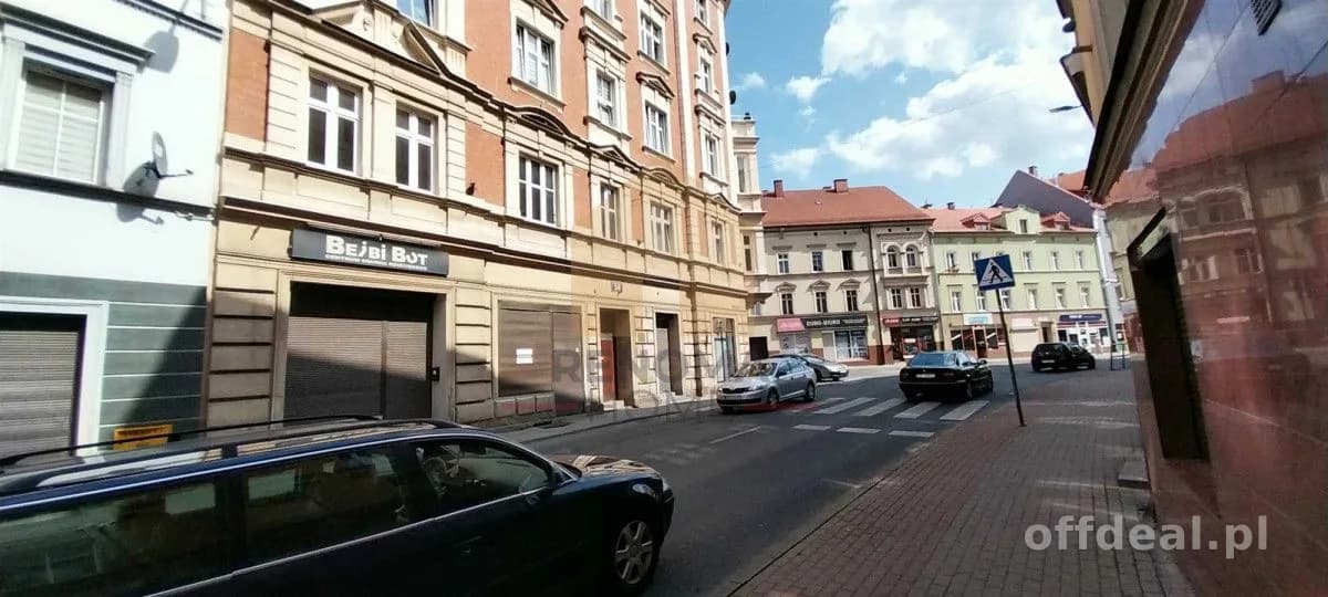 комерційна нерухомість в оренду у Wałbrzych, Śródmieście | 30 m²