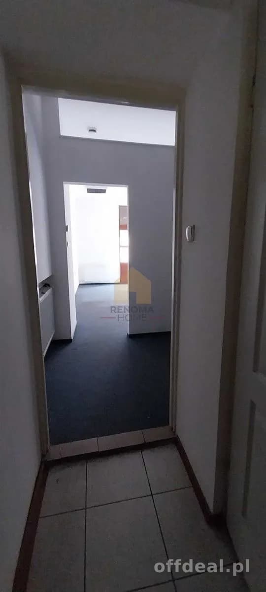 комерційна нерухомість в оренду у Wałbrzych, Śródmieście | 30 m²