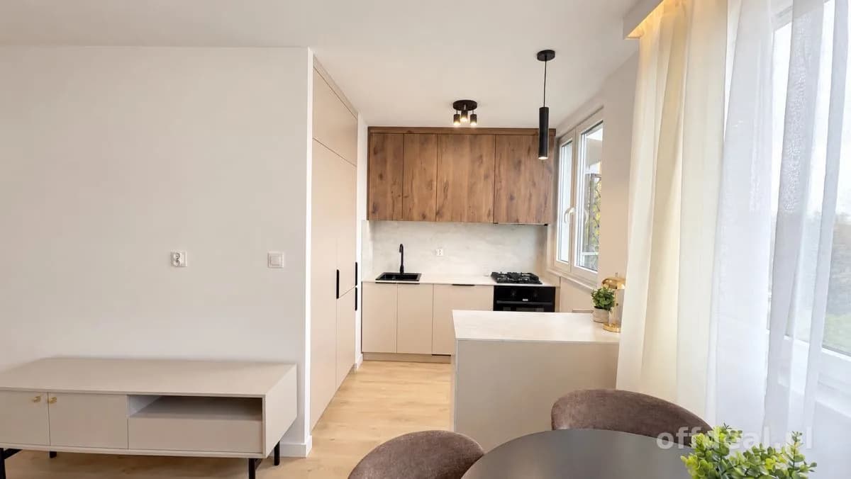 Foto 2: Wohnung, 2 rooms, 32 m², Wrocław