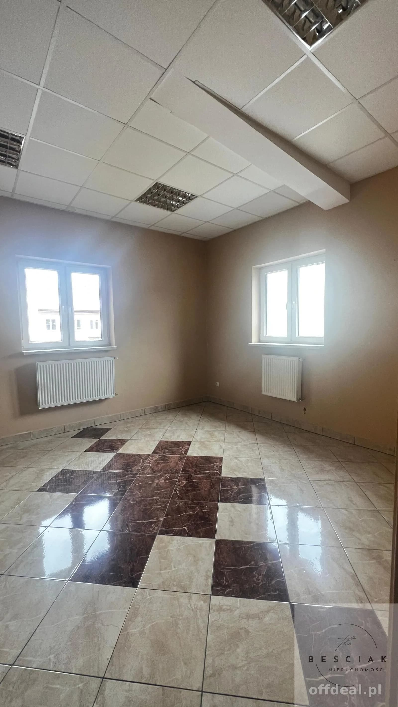 🏢 LOKALE HANDLOWO–USŁUGOWE DO WYNAJĘCIA