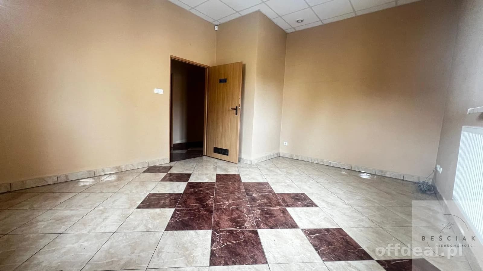 🏢 LOKALE HANDLOWO–USŁUGOWE DO WYNAJĘCIA