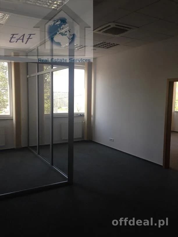 bien commercial à louer à Warszawa, Włochy, Załuski | 60,5 m²