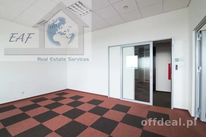 bien commercial à louer à Warszawa, Włochy, Załuski | 60,5 m²