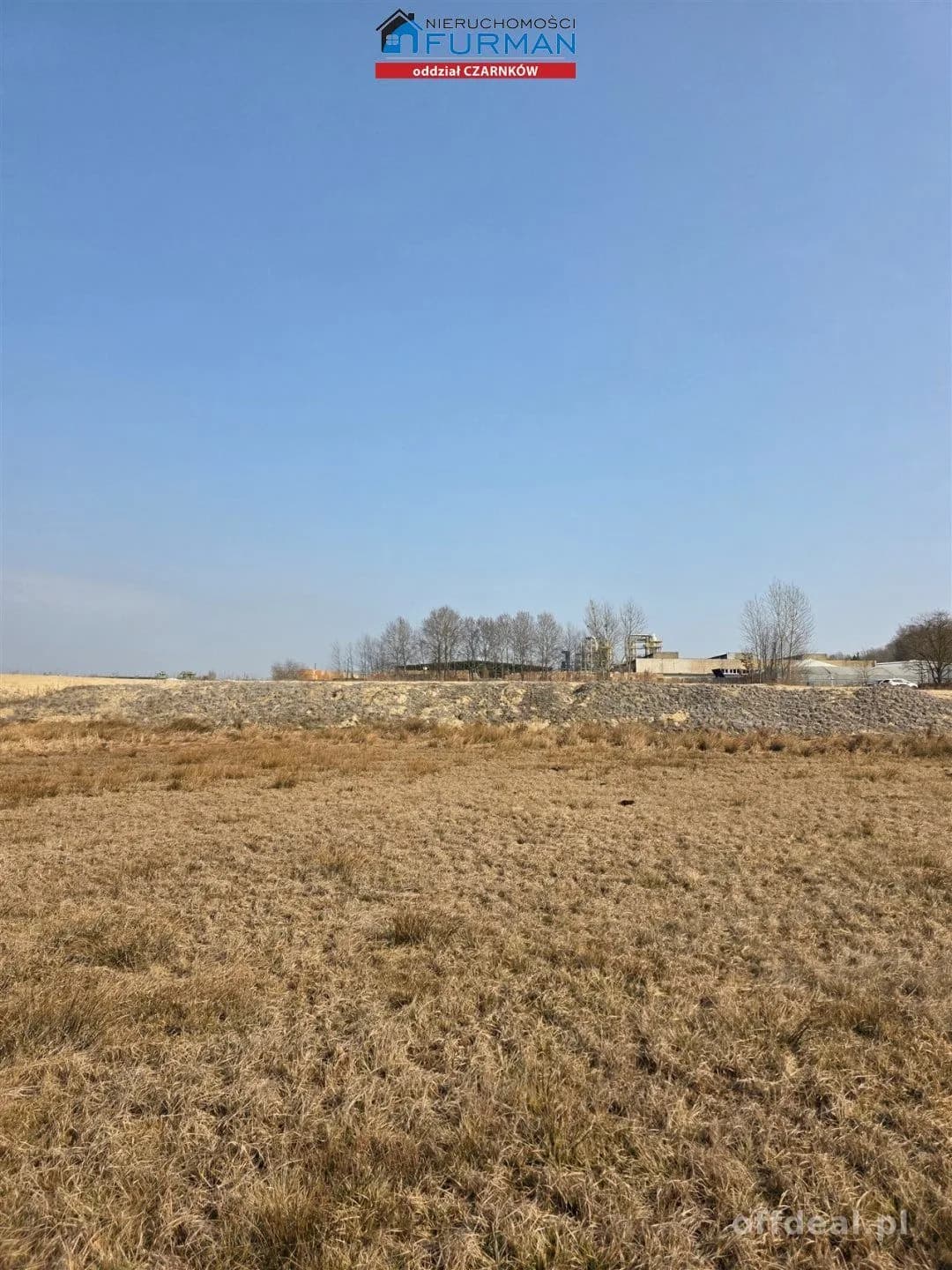 terrain à vendre à Czarnków | 277 265 m²