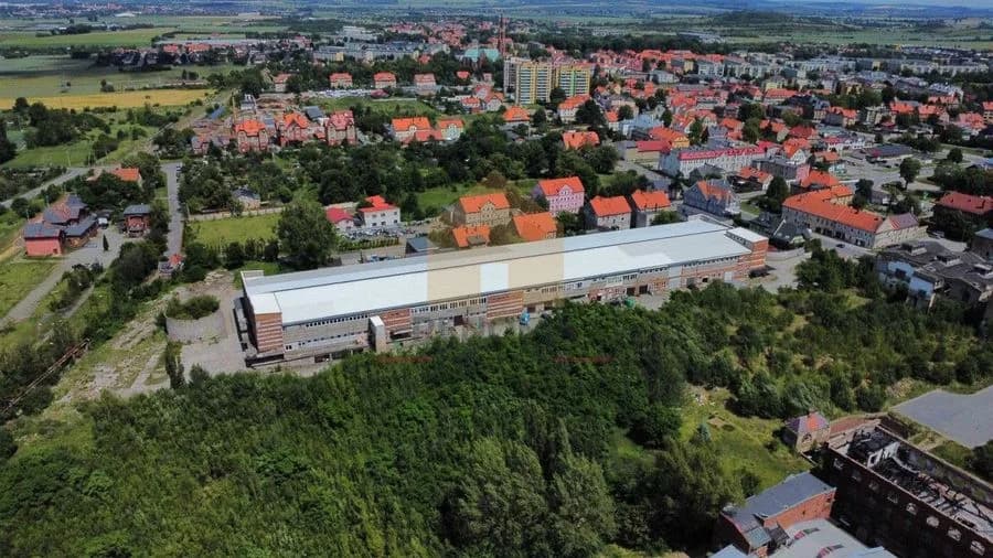 bien commercial à vendre à Bielawa | 14 713 m²