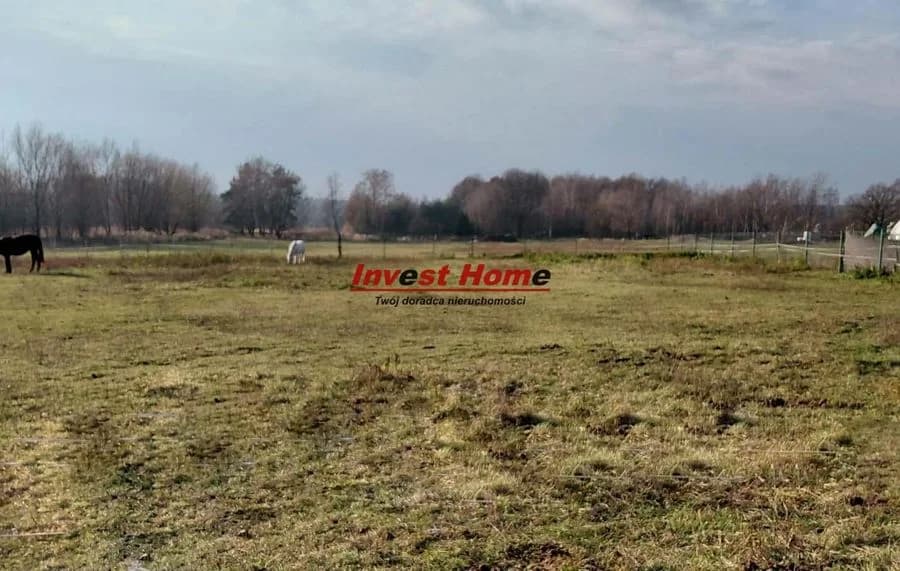 terrain à vendre à Bełk | 1 691 m²