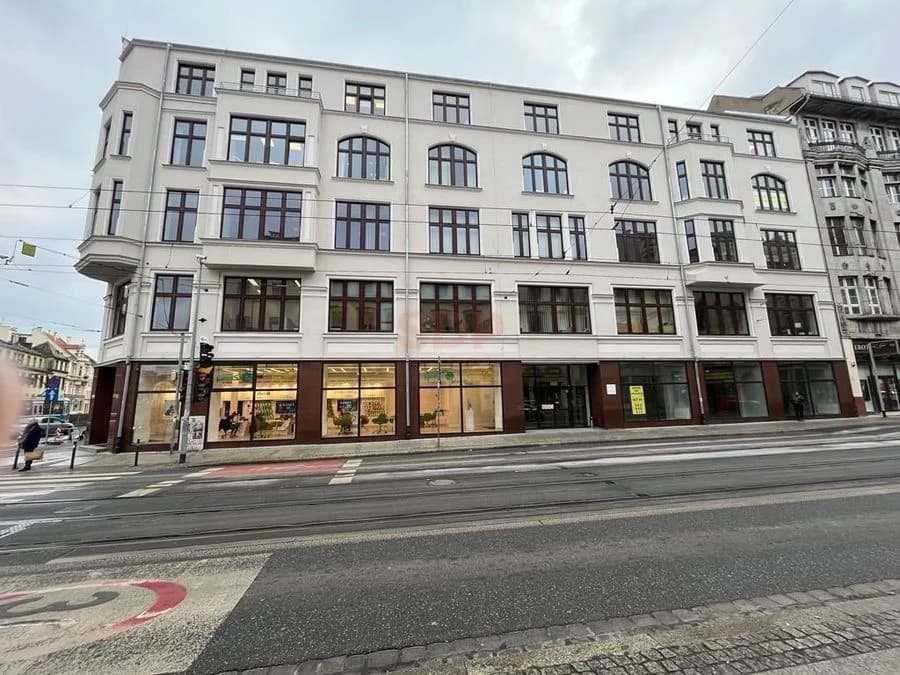 Gewerbeimmobilie zum Verkauf in Wrocław, Stare Miasto, Szczepin | 2.269,04 m²