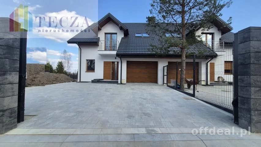 будинок на продаж у Okuniew | 6-кімн. | 170 m²