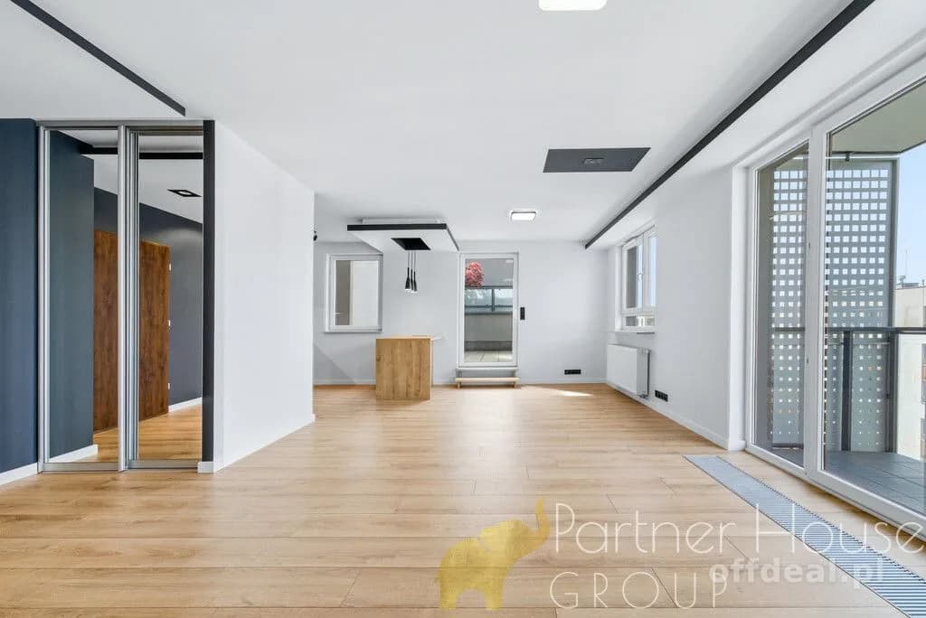 Świeżo wykończony apartament | Wysokie piętro