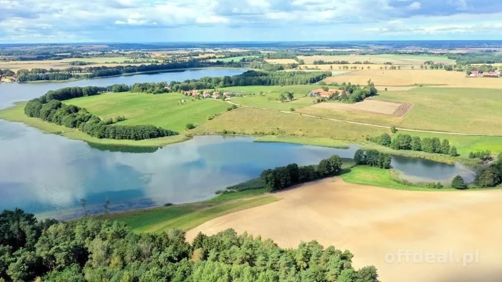 Działka bud. 2,1 ha z linią brzegową jeziora Mamry