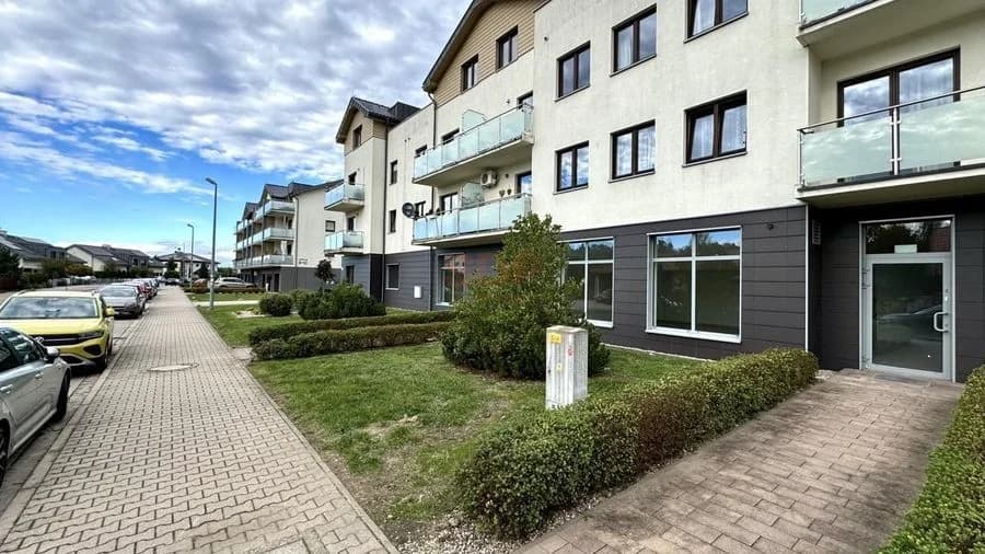 Gewerbeimmobilie zur Miete in Wrocław, Fabryczna, Leśnica | 135,8 m²