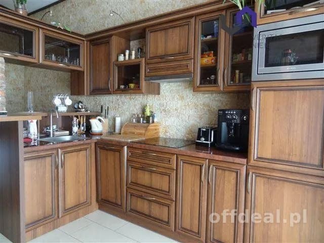 CIEKAWY APARTAMENT. 2 X PARKING. ZAMYKANE PODWÓRKO