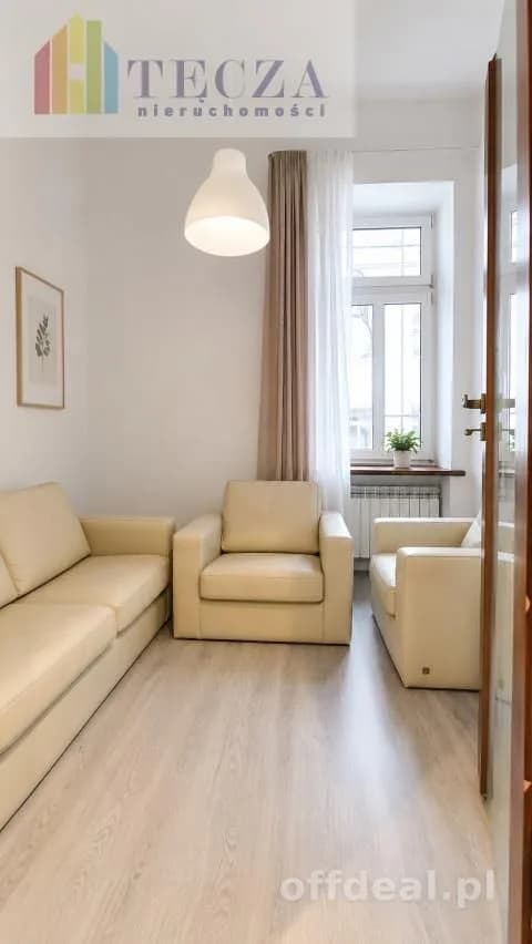 квартира на продаж у Warszawa, Śródmieście, Ujazdów | 2-кімн. | 41,44 m²
