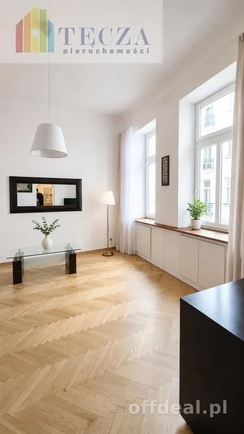 квартира на продаж у Warszawa, Śródmieście, Ujazdów | 2-кімн. | 41,44 m²