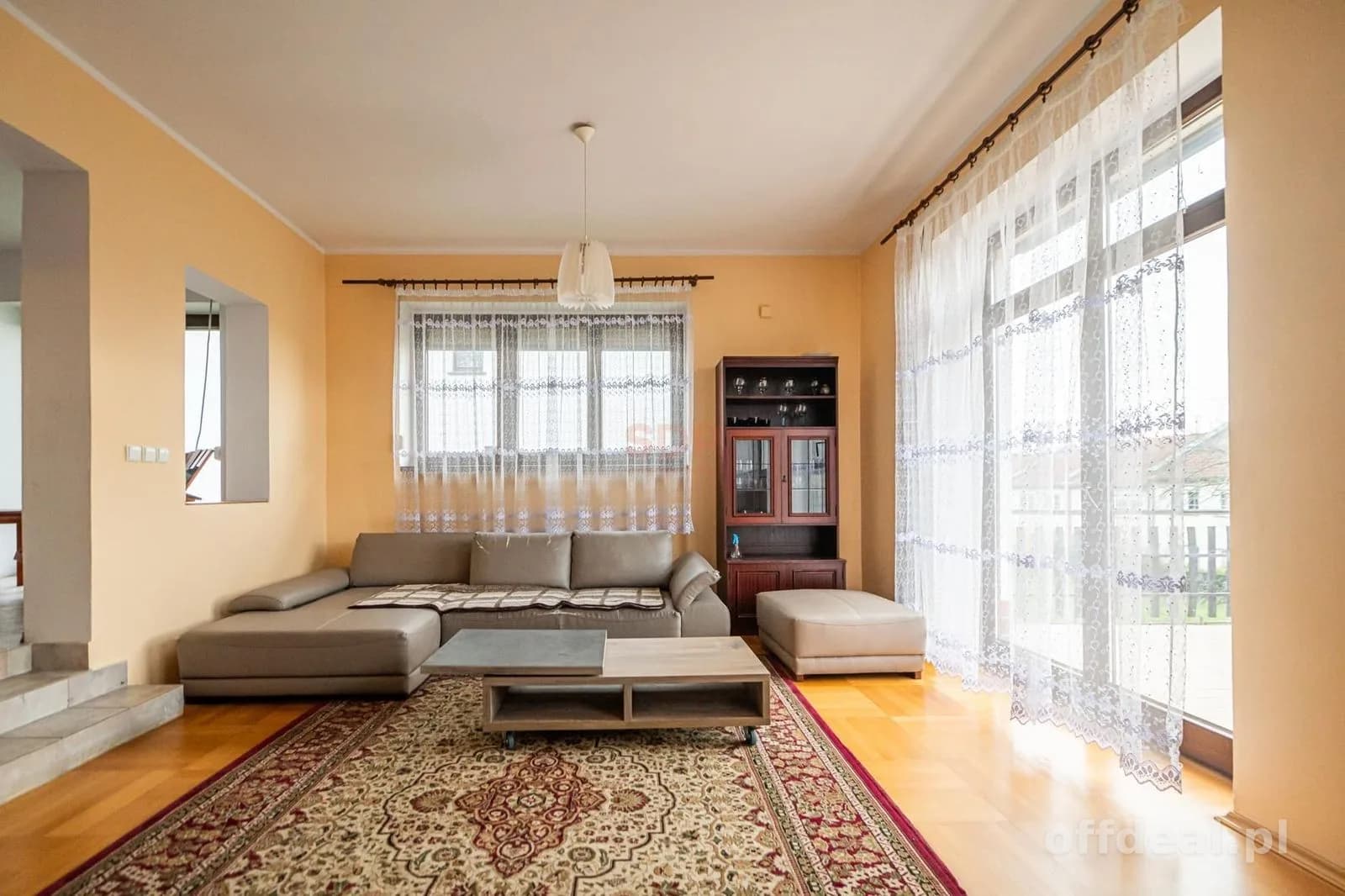 Współczesny dom 279m2+100m2 poddasze, garaż na 2-auta, ogród, taras