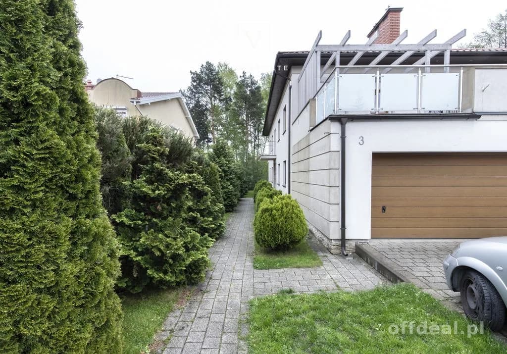 Apartament z ogródkiem w budynku 4-lokalowym