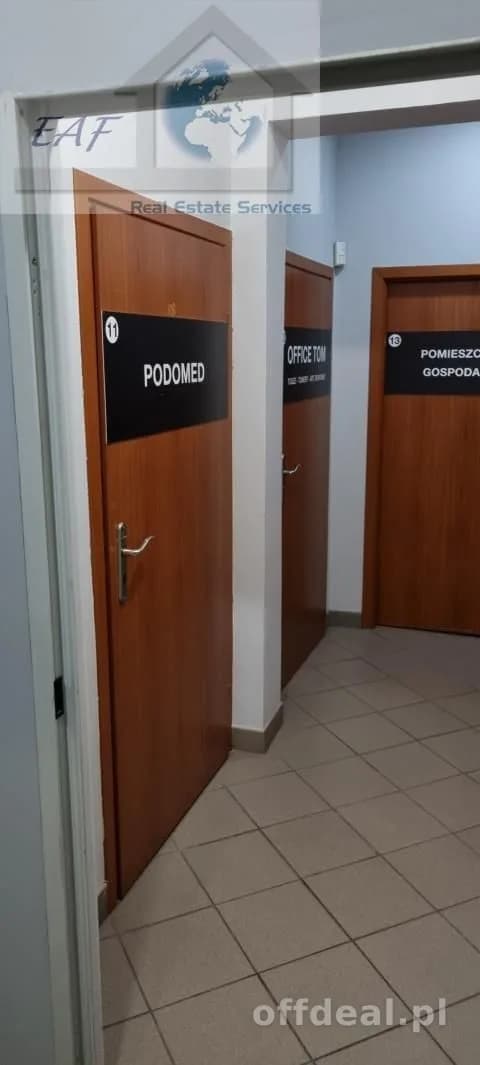 bien commercial à louer à Warszawa, Jelenin, Jelonki | 70 m²