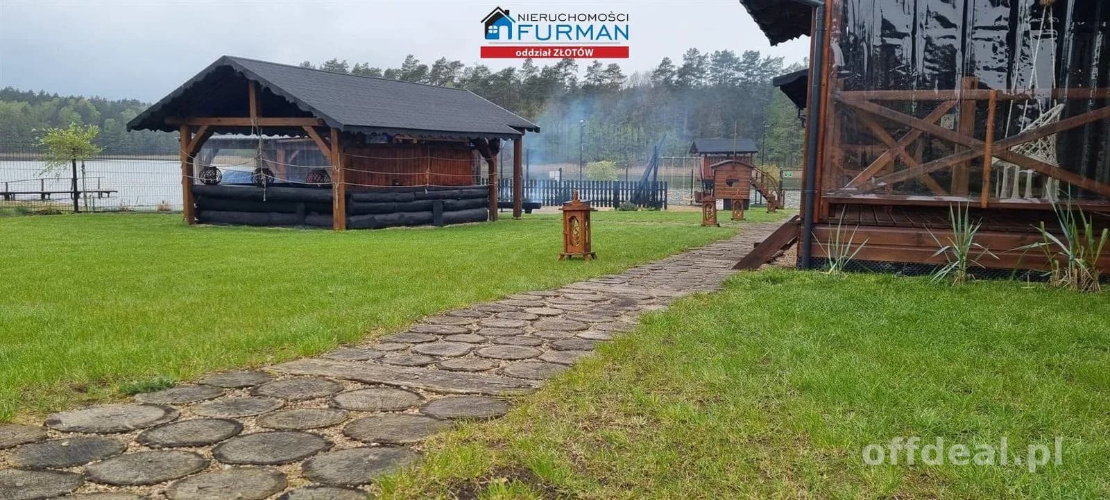 OŚRODEK NA SPRZEDAŻ NAD BRZEGIEM JEZIORA, WERSK