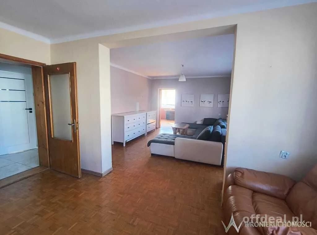 7-Zimmer Haus zum Verkauf in Kędzierzyn-Koźle | 200 m²
