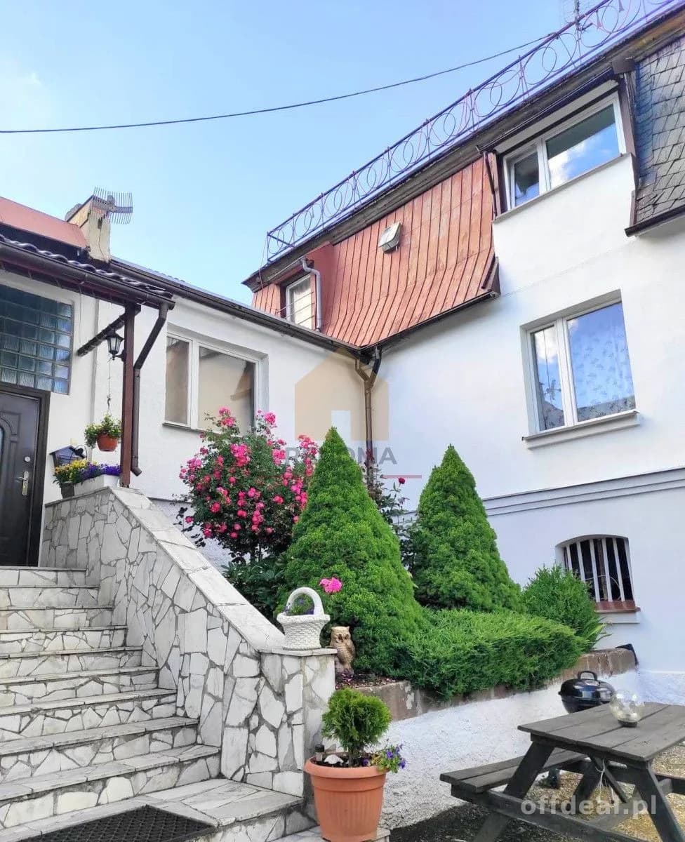 8-room house for sale in Srebrna Góra | 320 m²
