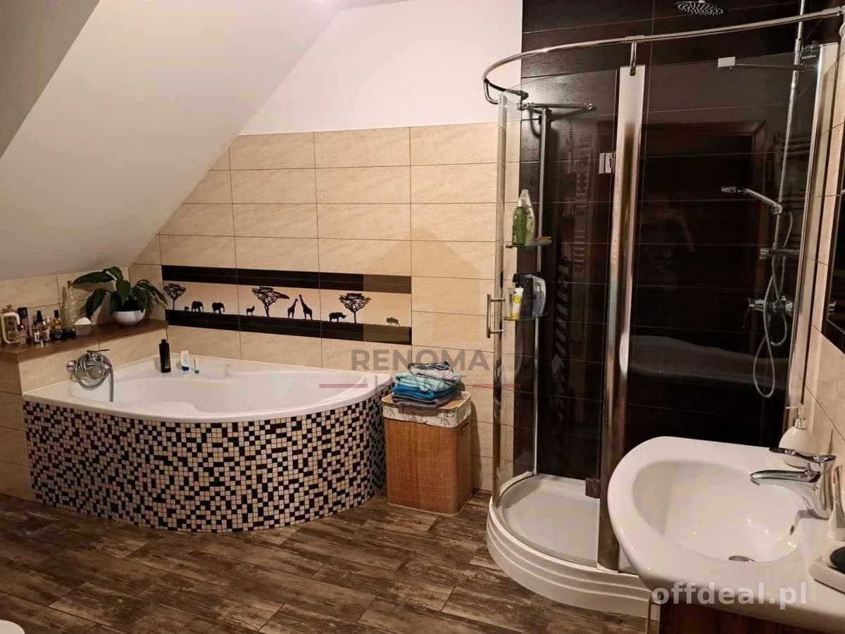 maison à vendre à Kudowa-Zdrój, Zdrój | 6 pièces | 367 m²