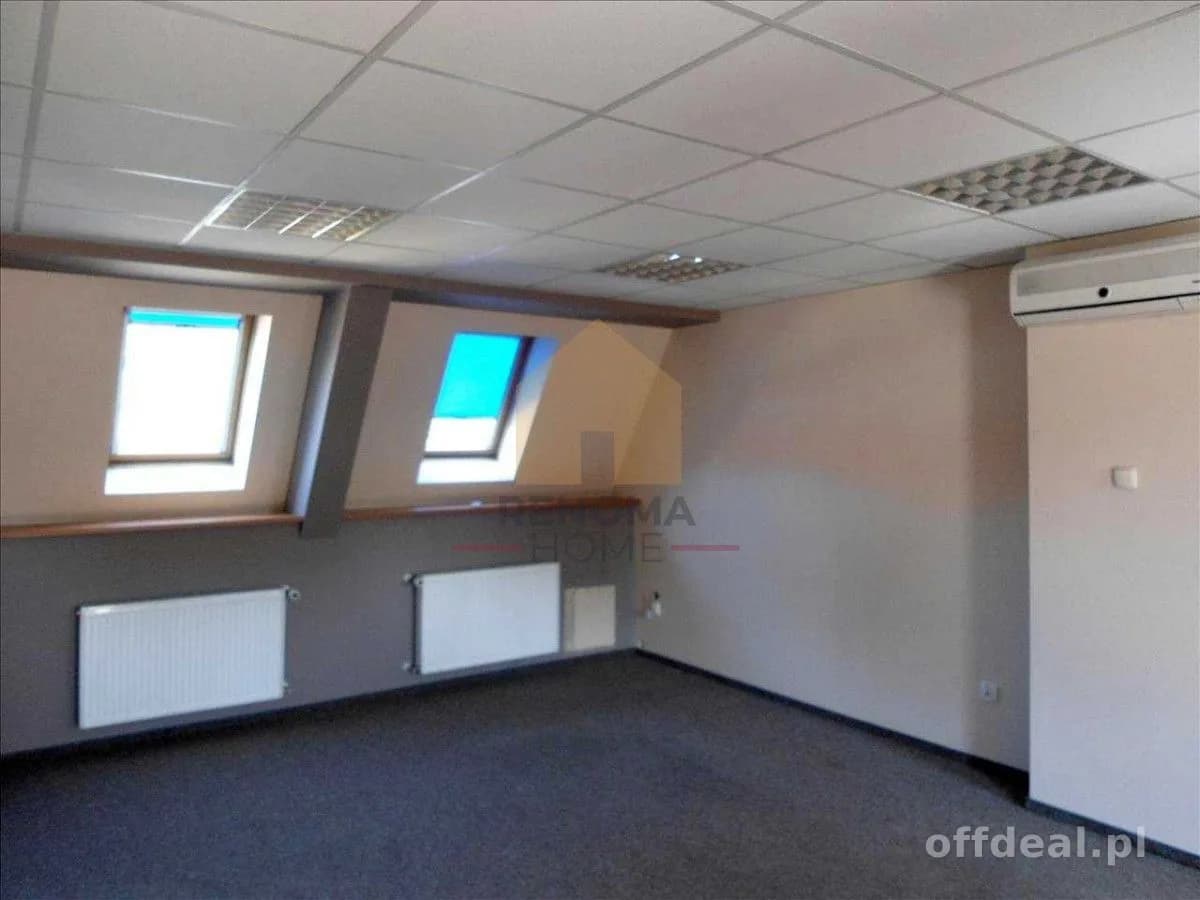 commercial property for sale in Legnica | 648 m²