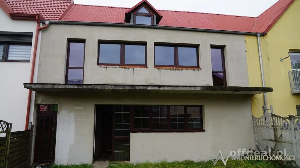 Środkowy szereg * 134 m2 * doskonała lokalizacja!