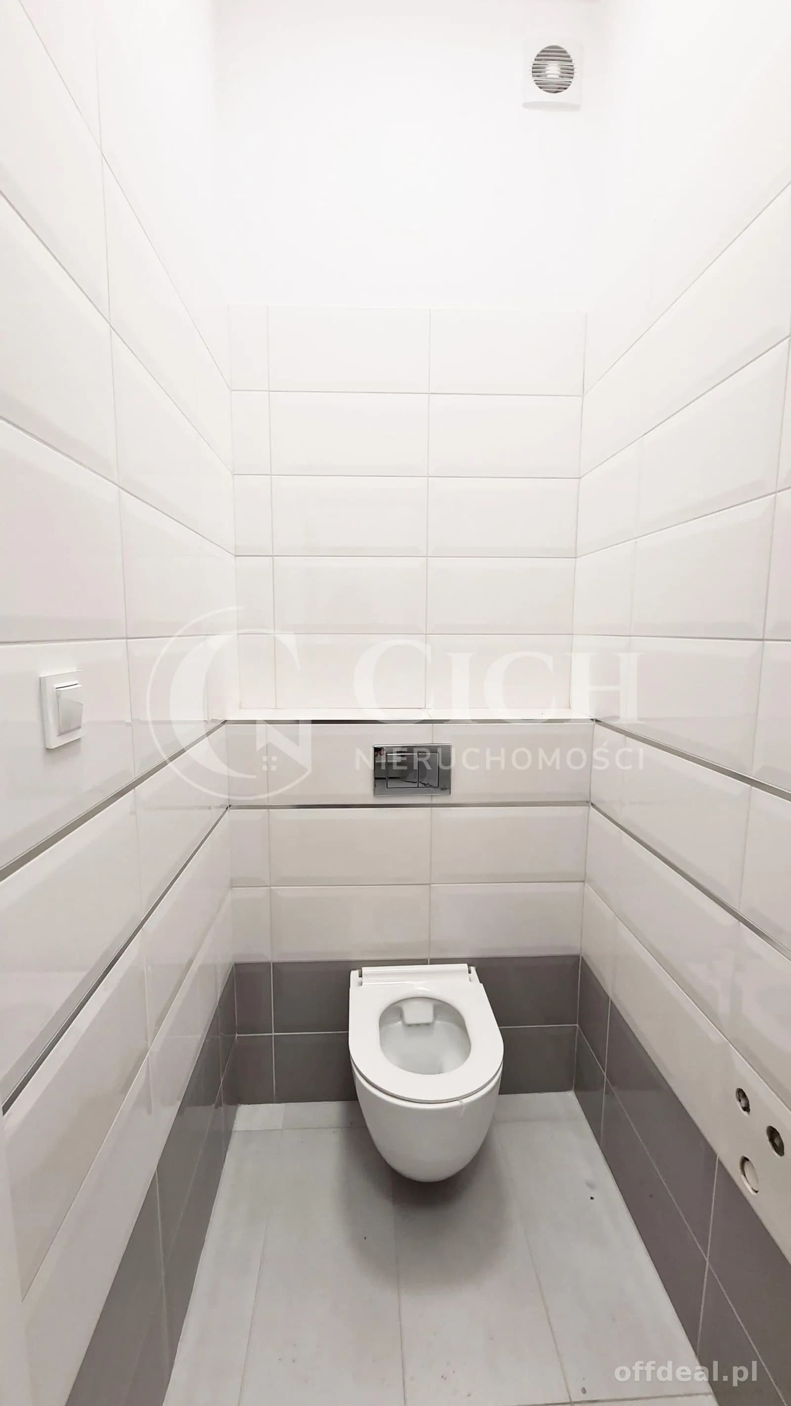 комерційна нерухомість в оренду у Radłów | 91,7 m²
