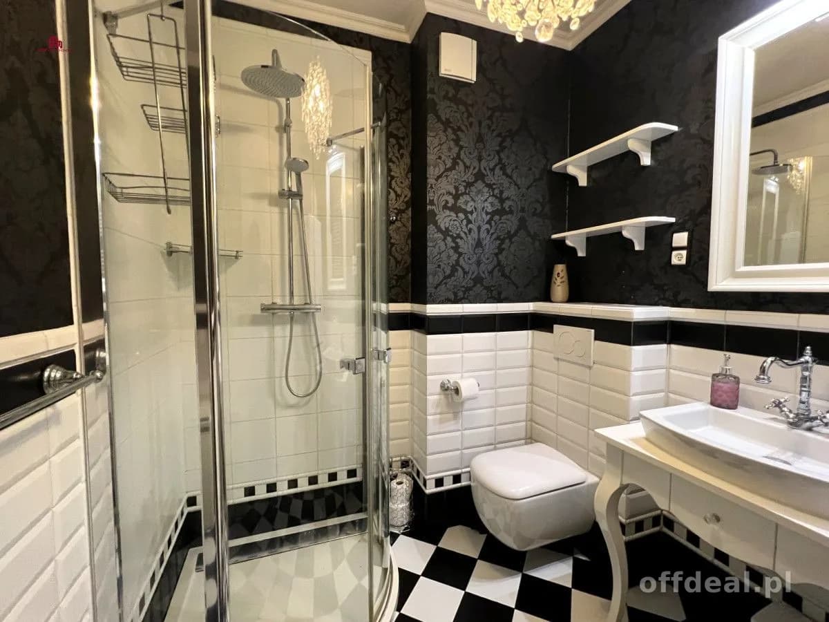 2 pokoje/47 m2/balkon/dwa miejsca w hali garażowej