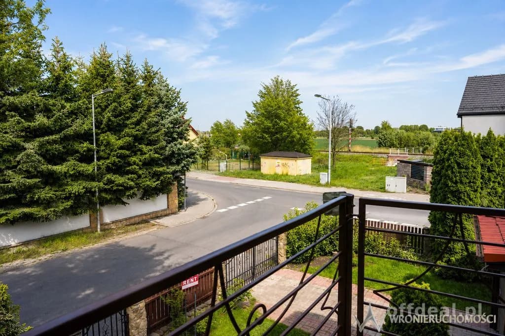 5-Zimmer Haus zur Miete in Bielany Wrocławskie | 180 m²